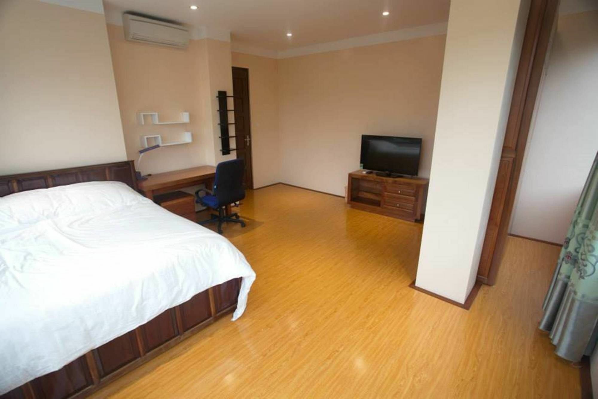 Poonsa Nguyen Phong Sac Apartment Hanoi Exterior foto